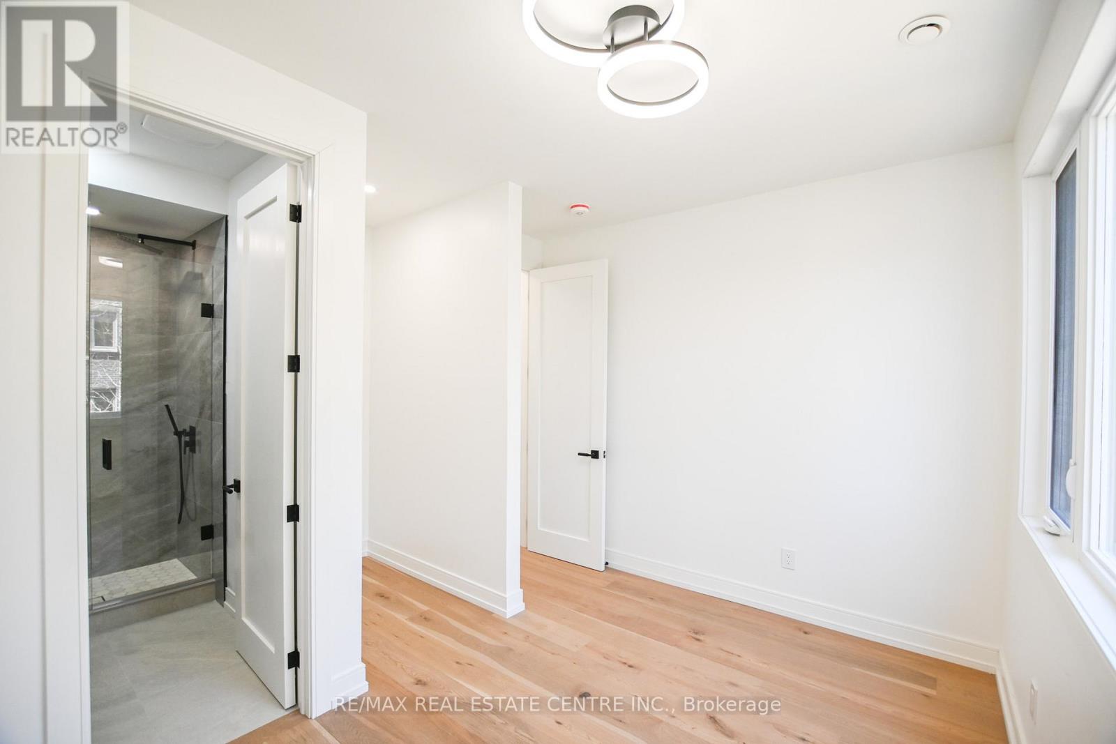 57 Jones Avenue, Toronto, Ontario  M4M 2Z7 - Photo 22 - E12986364