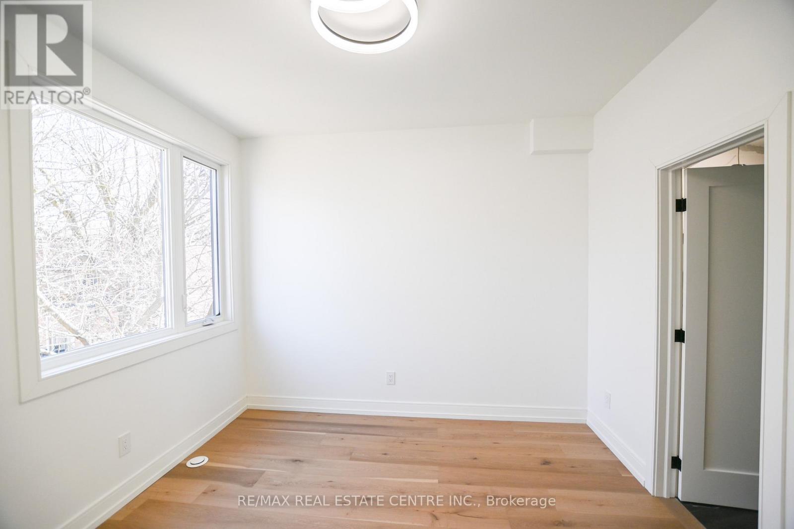 57 Jones Avenue, Toronto, Ontario  M4M 2Z7 - Photo 29 - E12986364