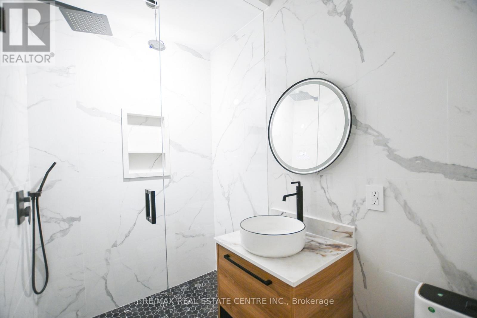 57 Jones Avenue, Toronto, Ontario  M4M 2Z7 - Photo 31 - E12986364