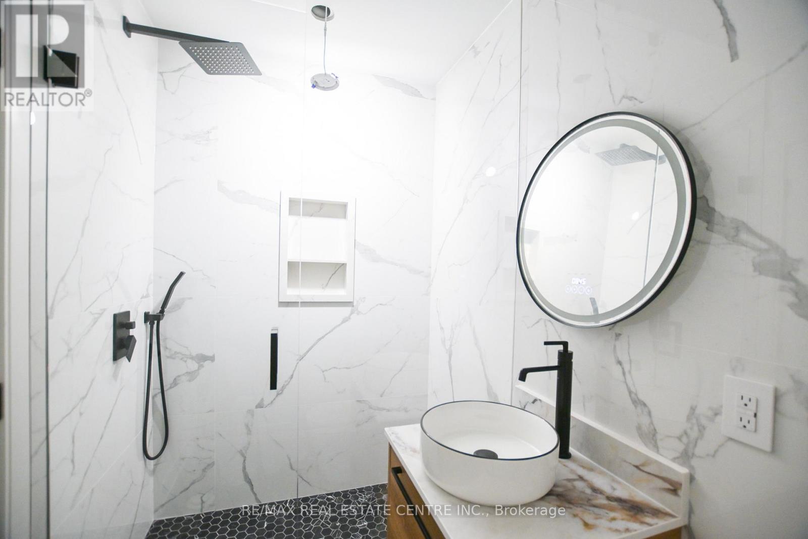 57 Jones Avenue, Toronto, Ontario  M4M 2Z7 - Photo 32 - E12986364