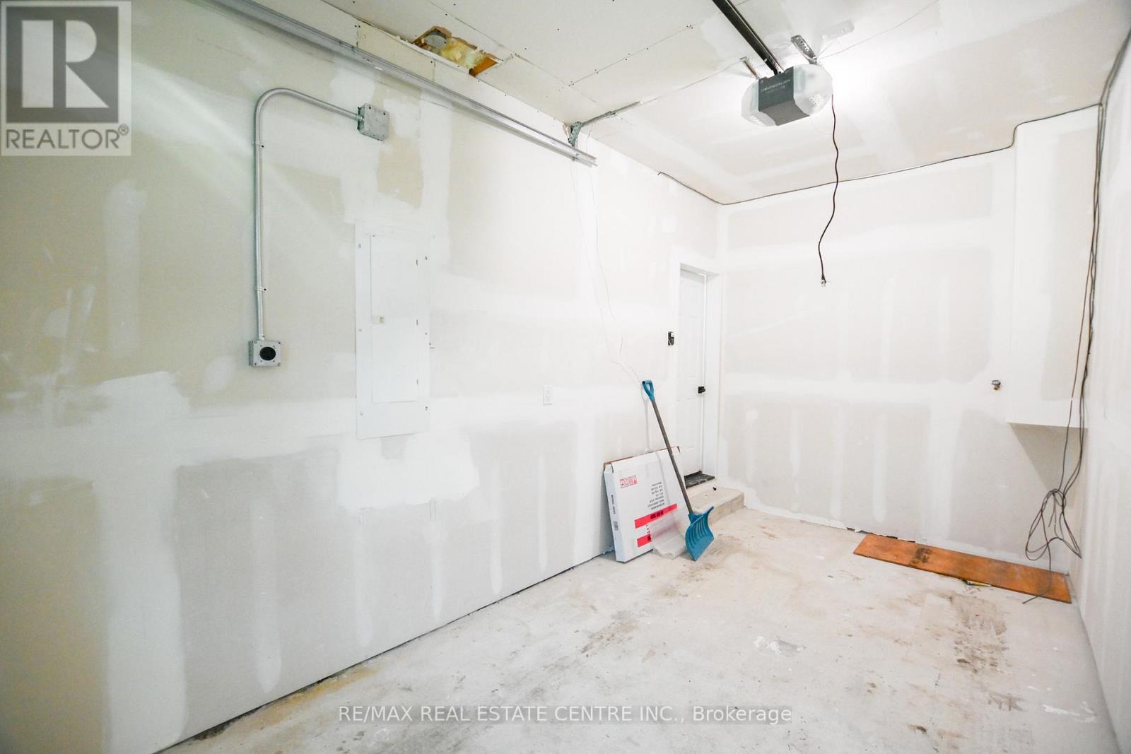 57 Jones Avenue, Toronto, Ontario  M4M 2Z7 - Photo 42 - E12986364