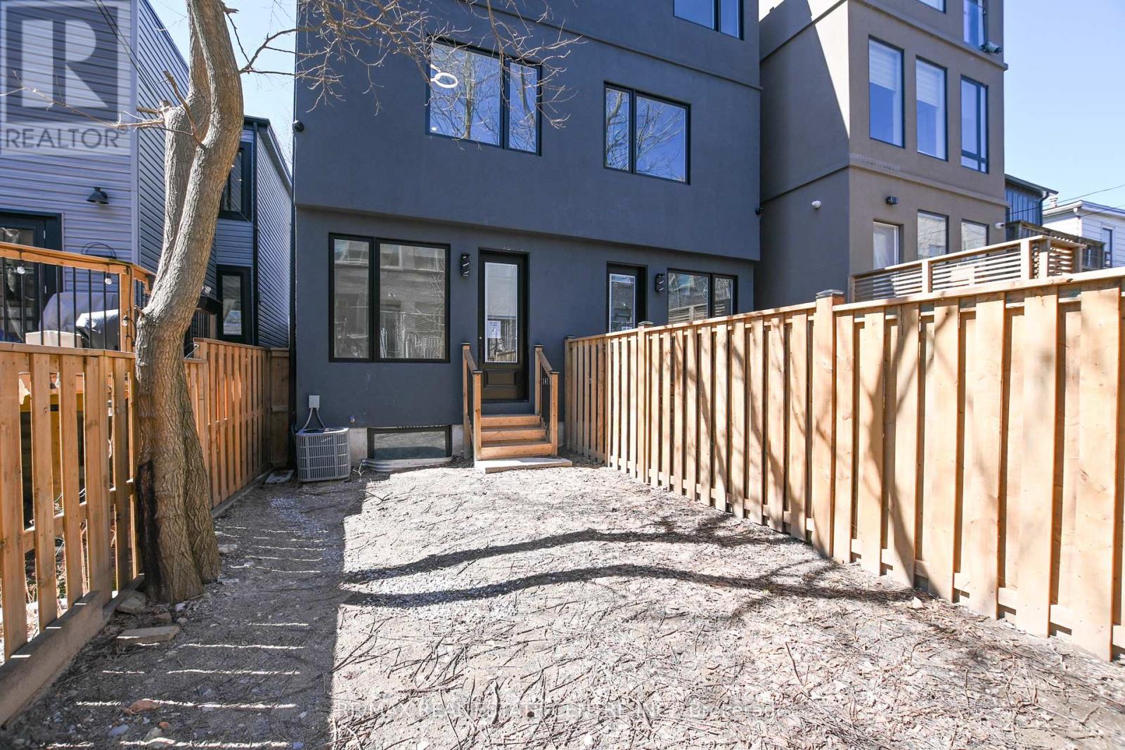 57 Jones Avenue, Toronto, Ontario  M4M 2Z7 - Photo 46 - E12986364