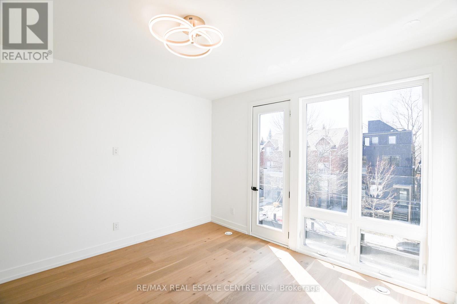 59 Jones Avenue, Toronto, Ontario  M4M 2Z7 - Photo 24 - E12986368