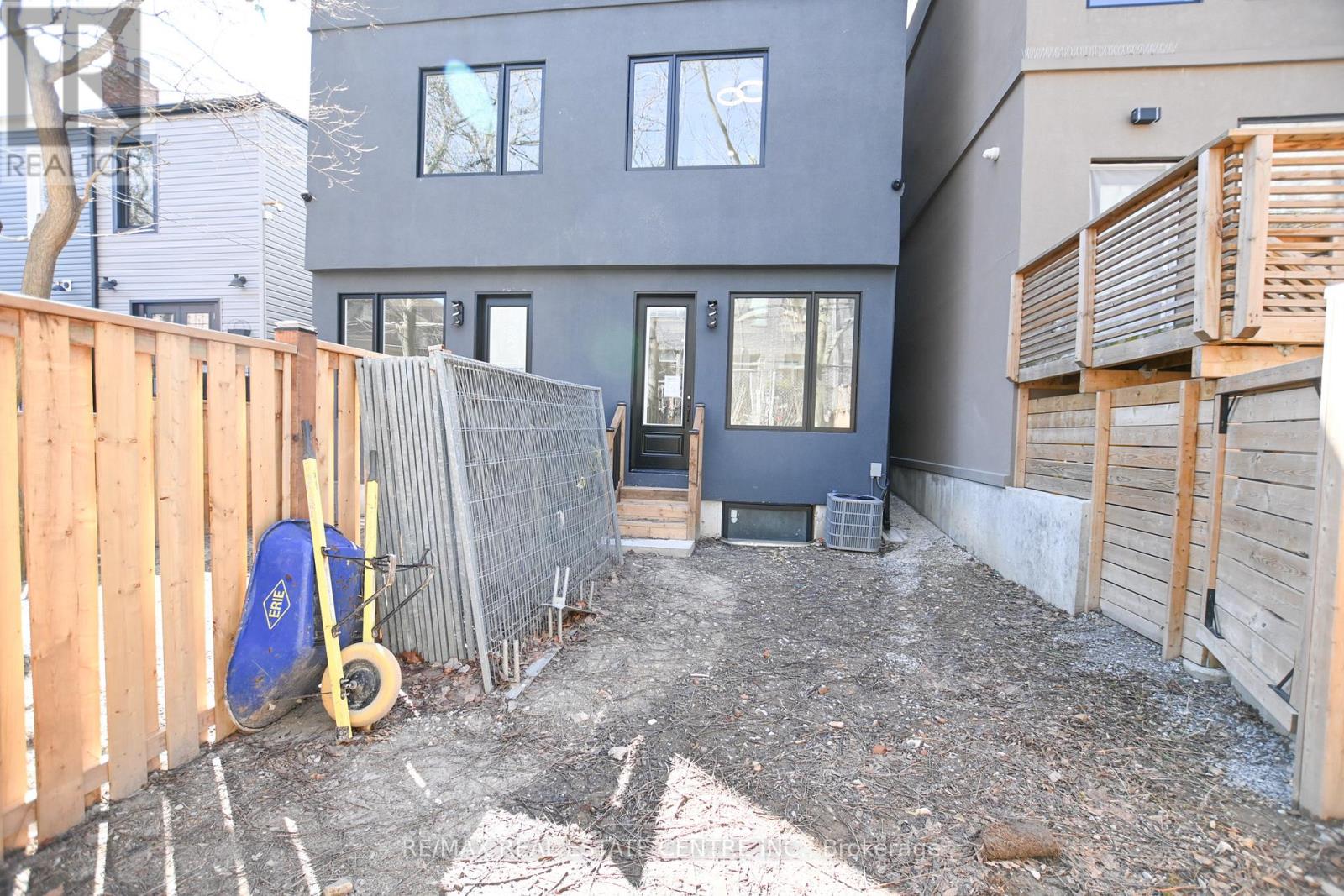 59 Jones Avenue, Toronto, Ontario  M4M 2Z7 - Photo 38 - E12986368