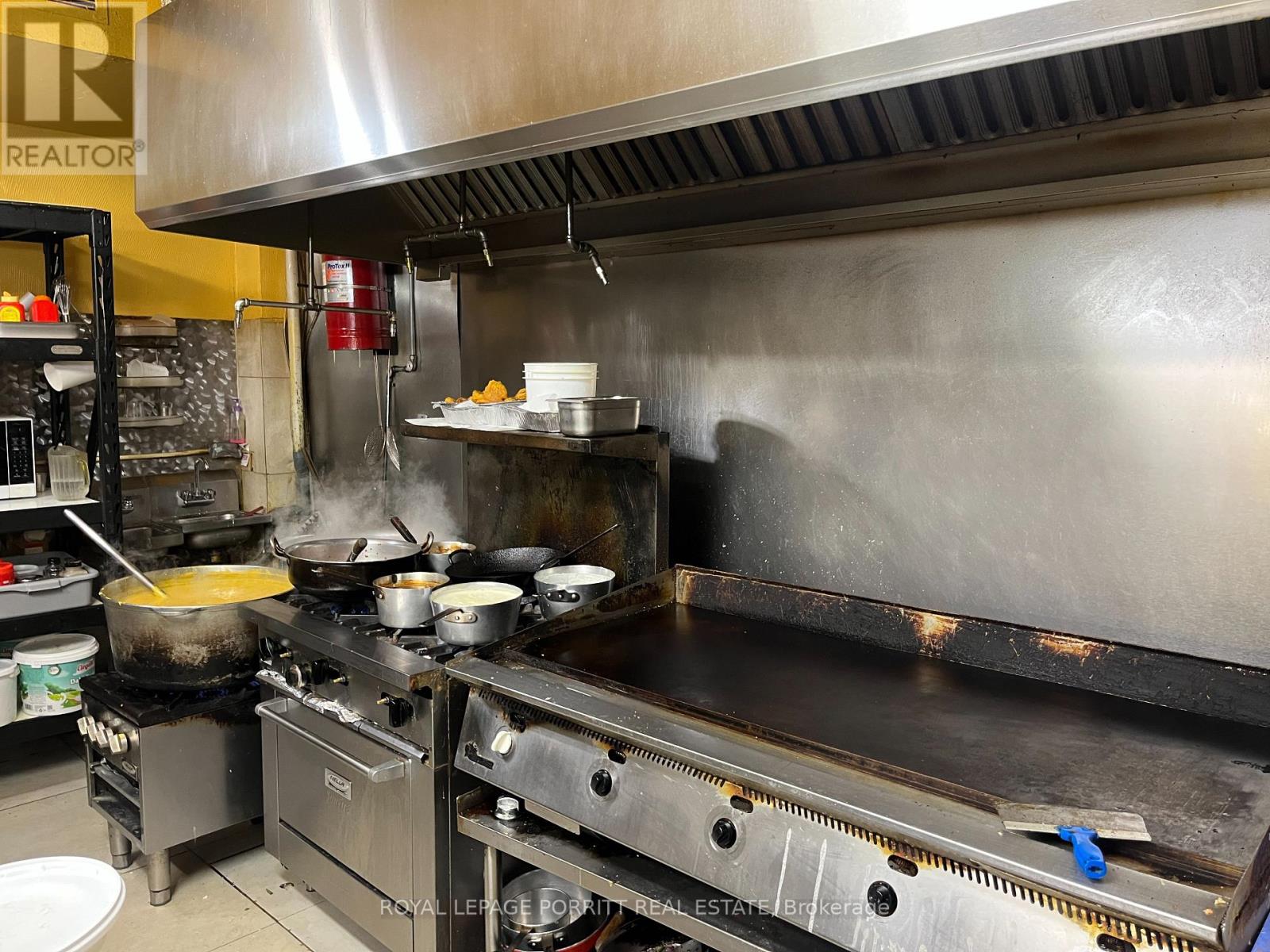 2633 Eglinton Avenue E, Toronto, Ontario  M1K 2S2 - Photo 4 - E12986376