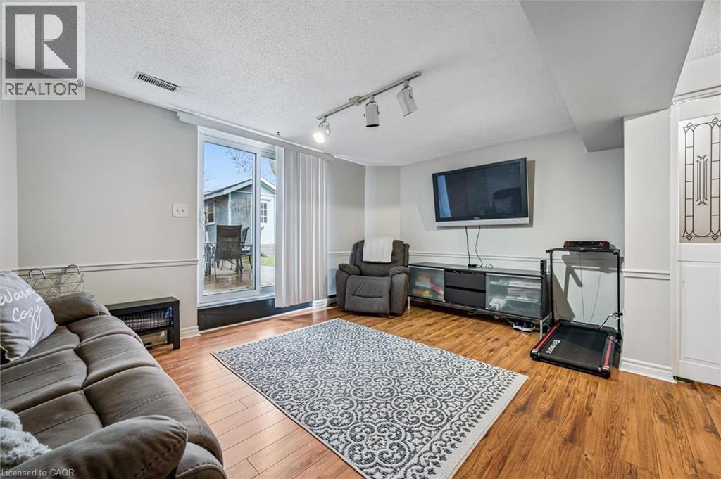 101 Connelly Drive, Kitchener, Ontario N2N 2T9 - Photo 33 - 40819058