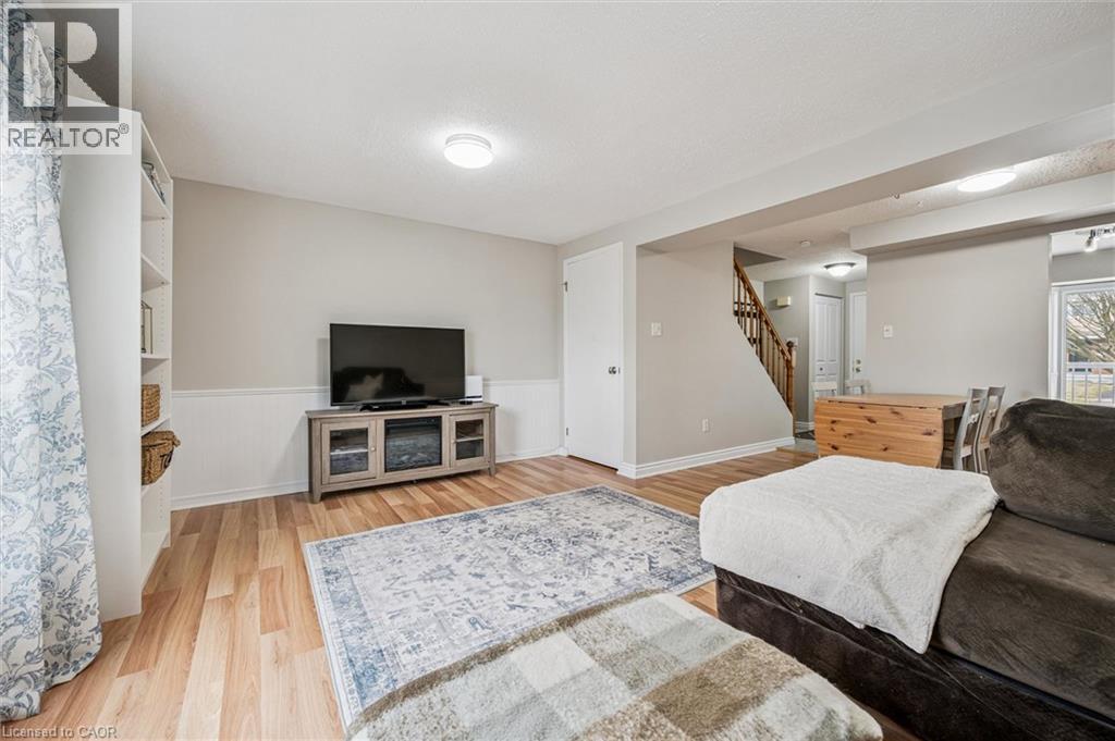 101 Connelly Drive, Kitchener, Ontario N2N 2T9 - Photo 10 - 40819058