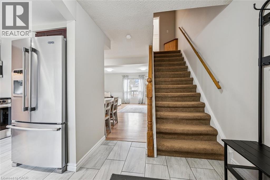 101 Connelly Drive, Kitchener, Ontario N2N 2T9 - Photo 7 - 40819058