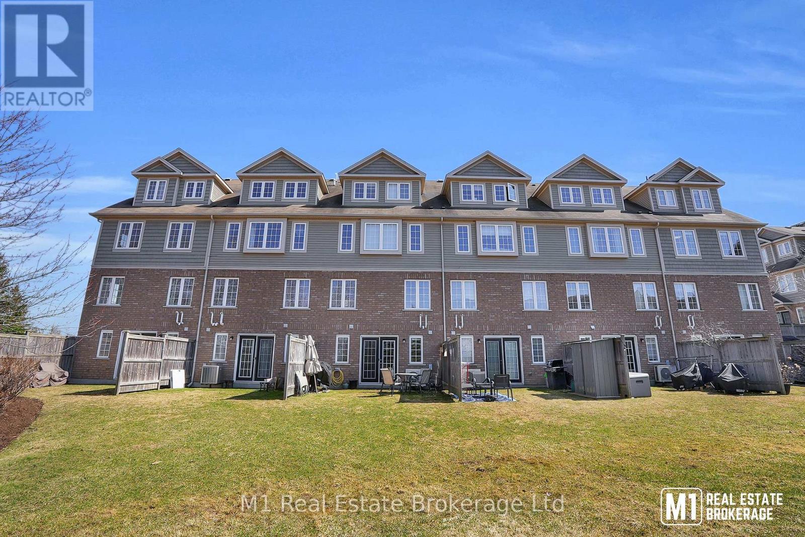 46b - 15 Carere Crescent, Guelph, Ontario  N1E 0K4 - Photo 34 - X12986342