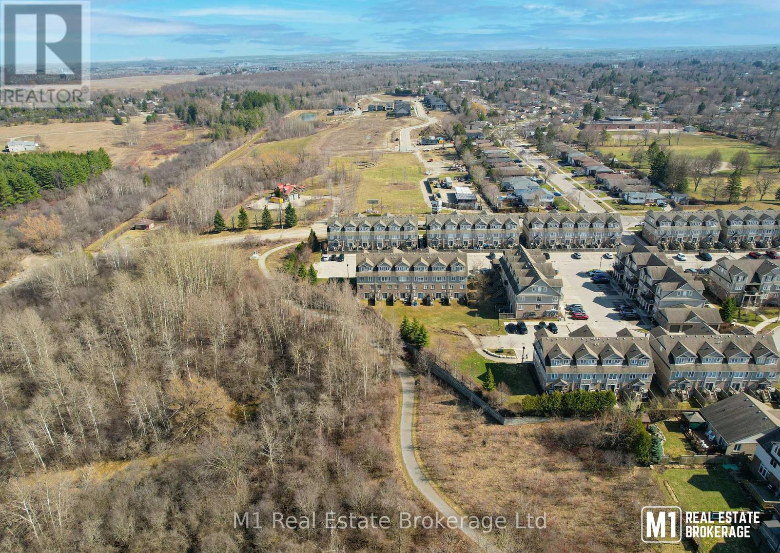 46b - 15 Carere Crescent, Guelph, Ontario  N1E 0K4 - Photo 40 - X12986342