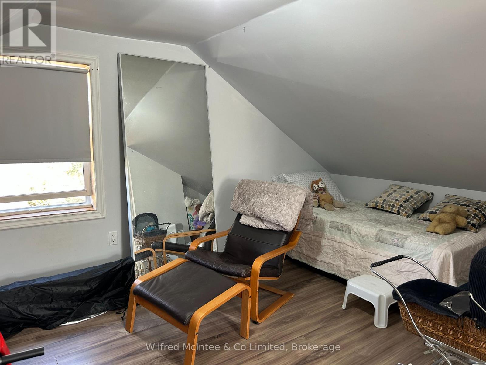 401866 Grey 4 Road, West Grey, Ontario  N4N 3B8 - Photo 20 - X12986352