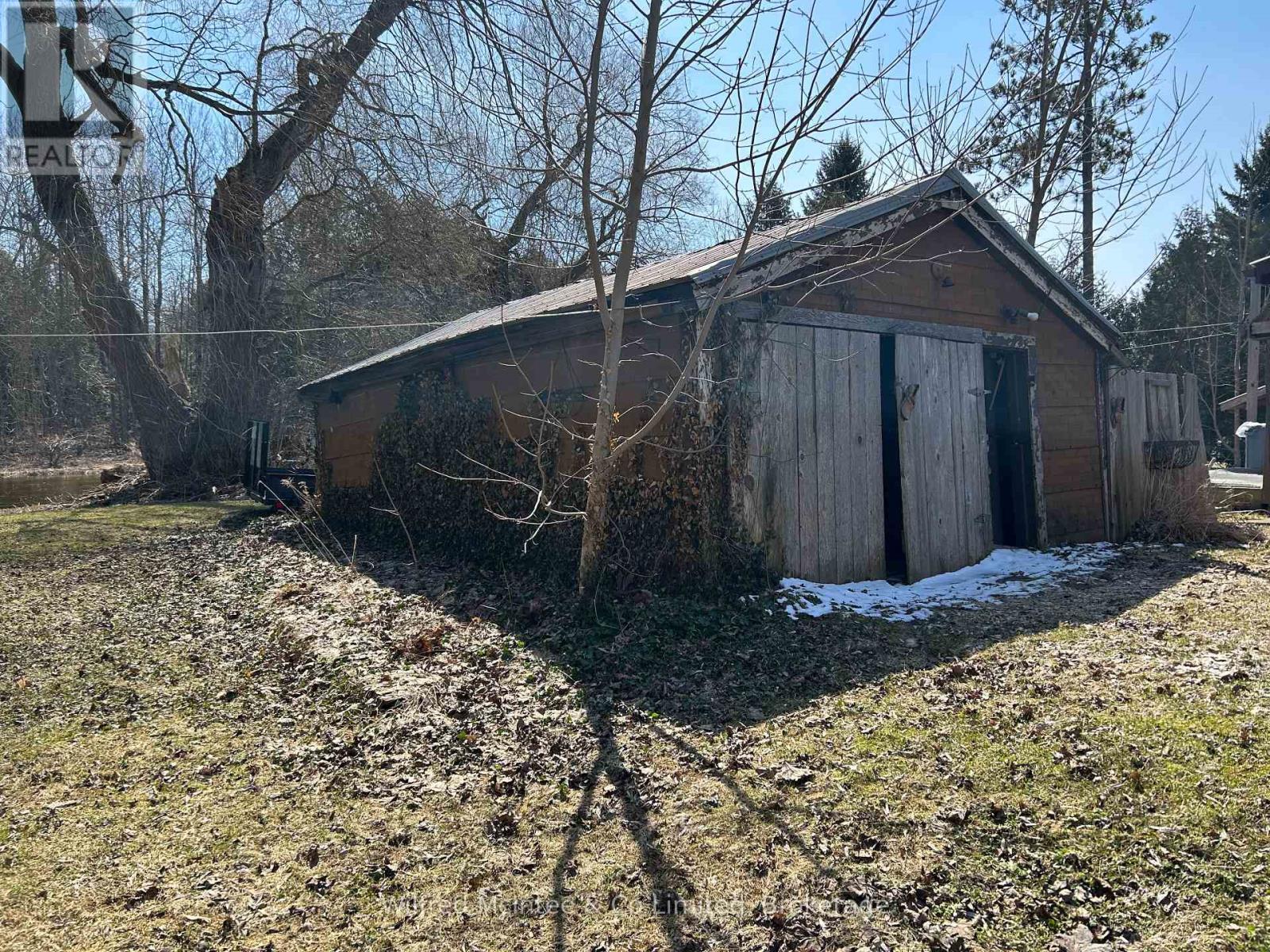 401866 Grey 4 Road, West Grey, Ontario  N4N 3B8 - Photo 8 - X12986352