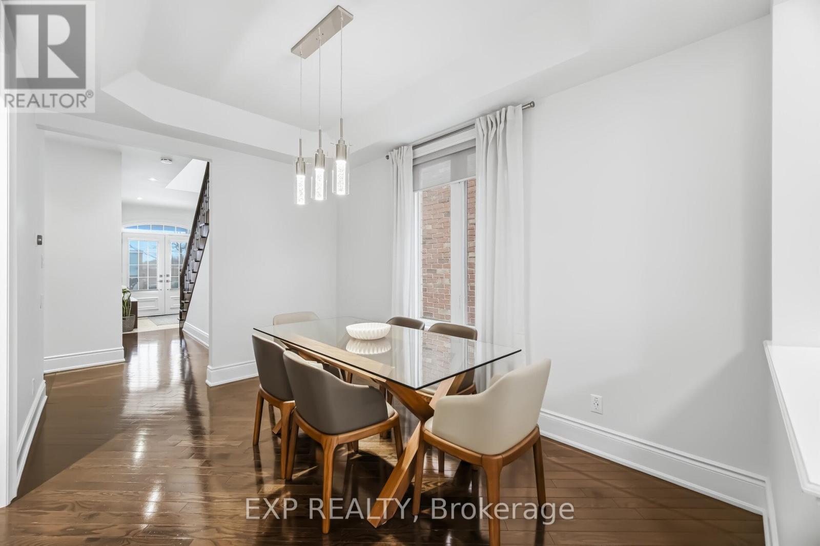 70 Torah Gate, Vaughan, Ontario  L6A 0H3 - Photo 12 - N12986350