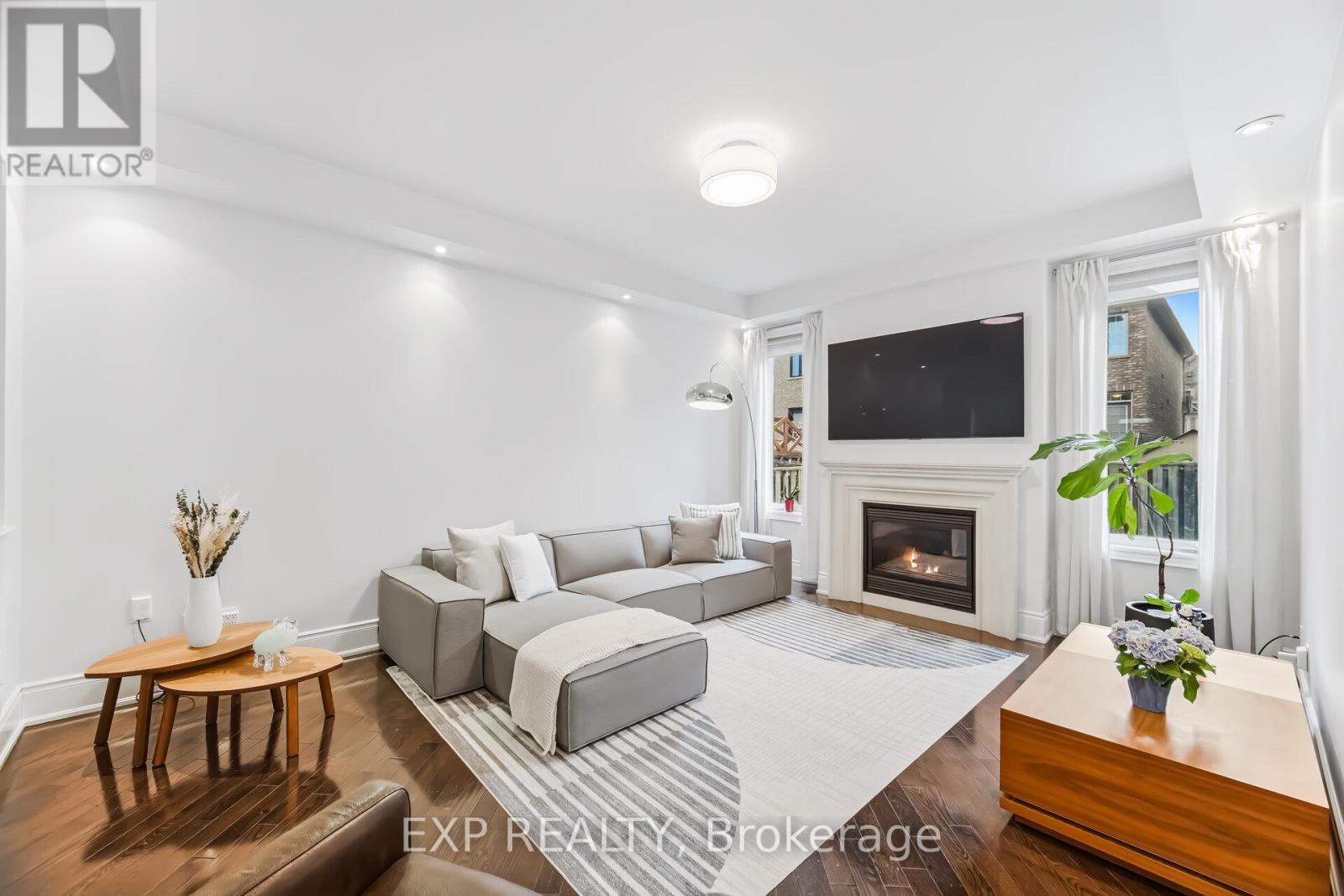 70 Torah Gate, Vaughan, Ontario  L6A 0H3 - Photo 14 - N12986350