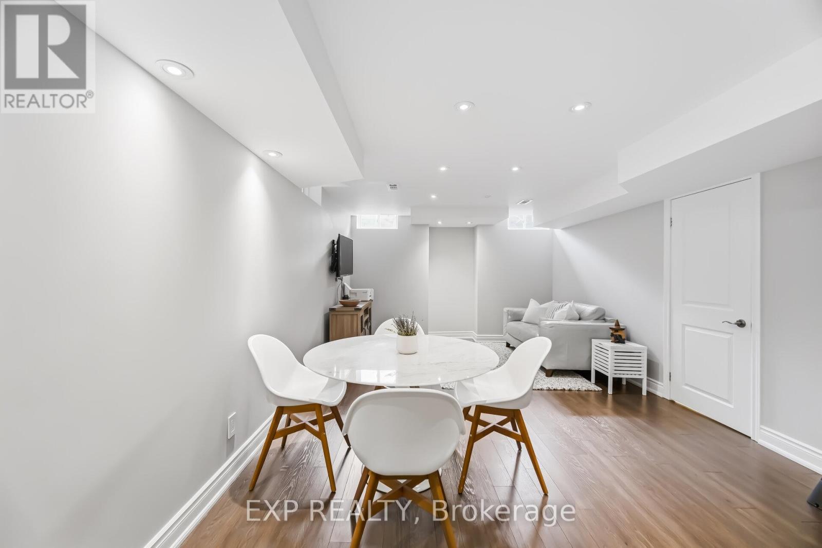 70 Torah Gate, Vaughan, Ontario  L6A 0H3 - Photo 38 - N12986350