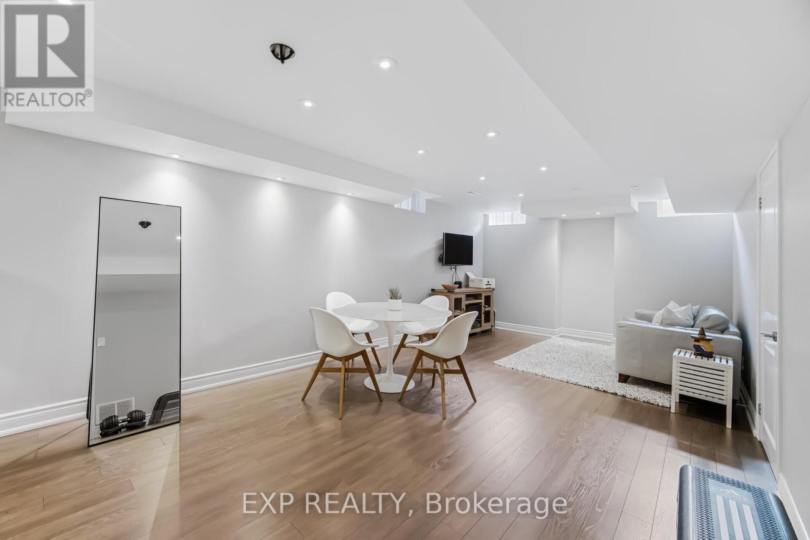 70 Torah Gate, Vaughan, Ontario  L6A 0H3 - Photo 39 - N12986350