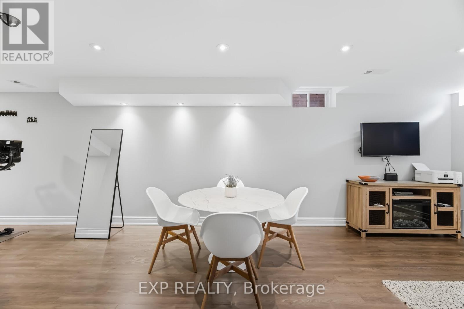 70 Torah Gate, Vaughan, Ontario  L6A 0H3 - Photo 40 - N12986350