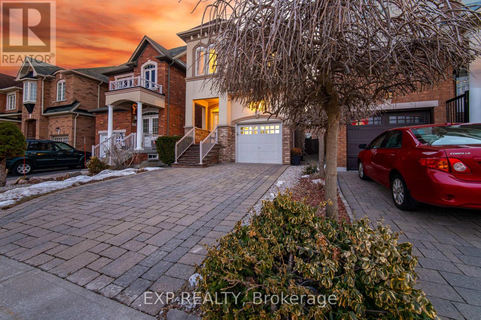 70 Torah Gate, Vaughan, Ontario  L6A 0H3 - Photo 7 - N12986350