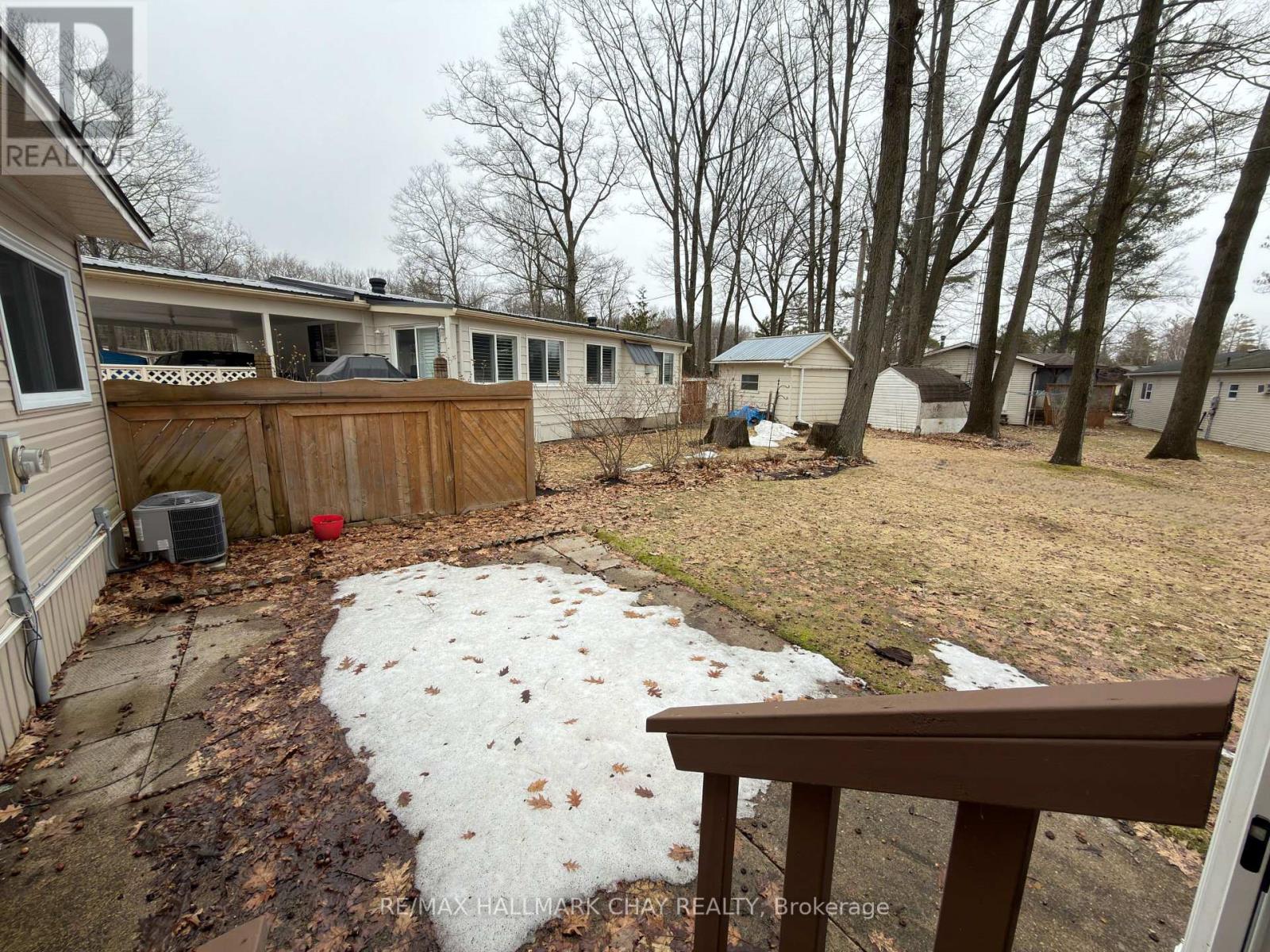 13 Carruthers Street N, Wasaga Beach, Ontario  L9Z 1K2 - Photo 27 - S12986378