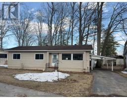 13 CARRUTHERS STREET N, Wasaga Beach, Ontario