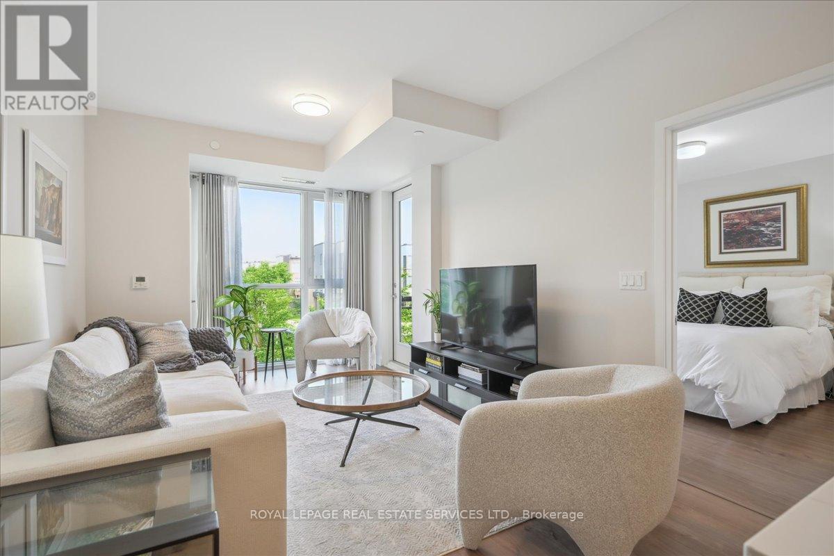 211 - 168 Sabina Drive, Oakville, Ontario  L6H 0W5 - Photo 18 - W12986366