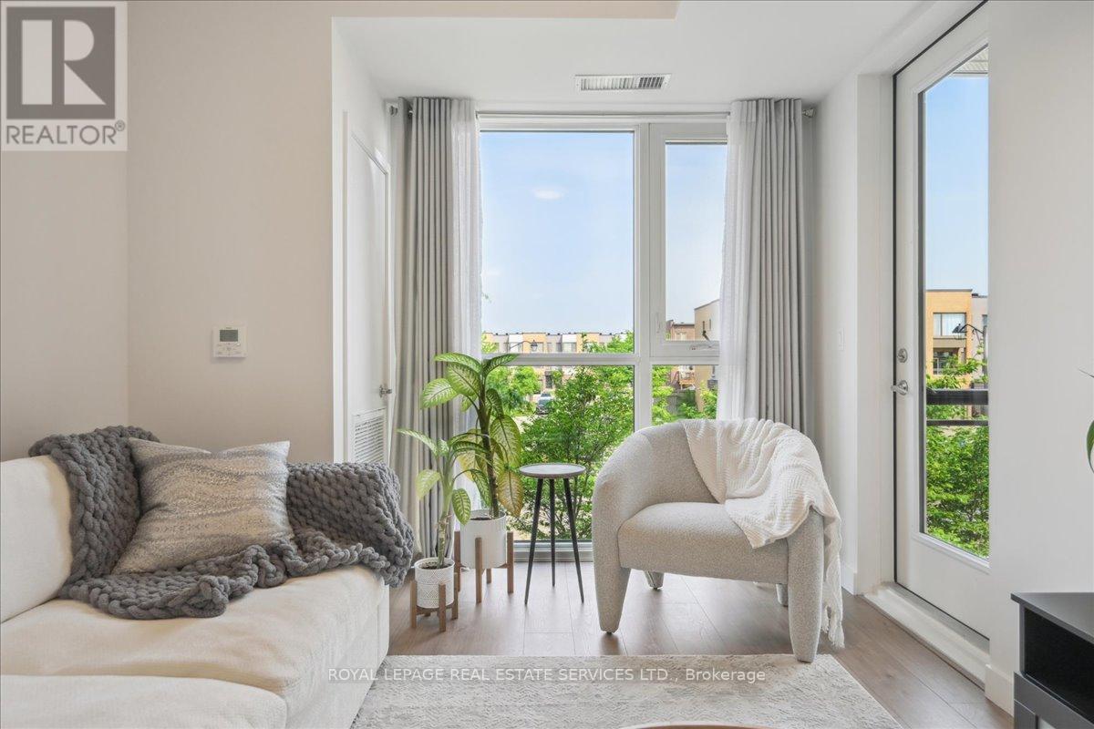 211 - 168 Sabina Drive, Oakville, Ontario  L6H 0W5 - Photo 22 - W12986366