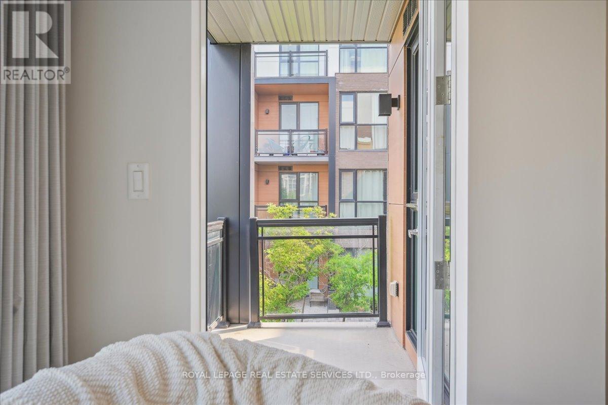 211 - 168 Sabina Drive, Oakville, Ontario  L6H 0W5 - Photo 23 - W12986366