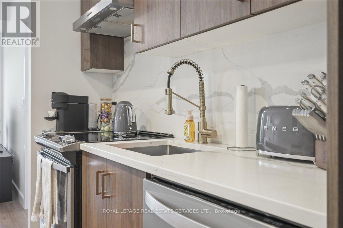 211 - 168 Sabina Drive, Oakville, Ontario  L6H 0W5 - Photo 29 - W12986366