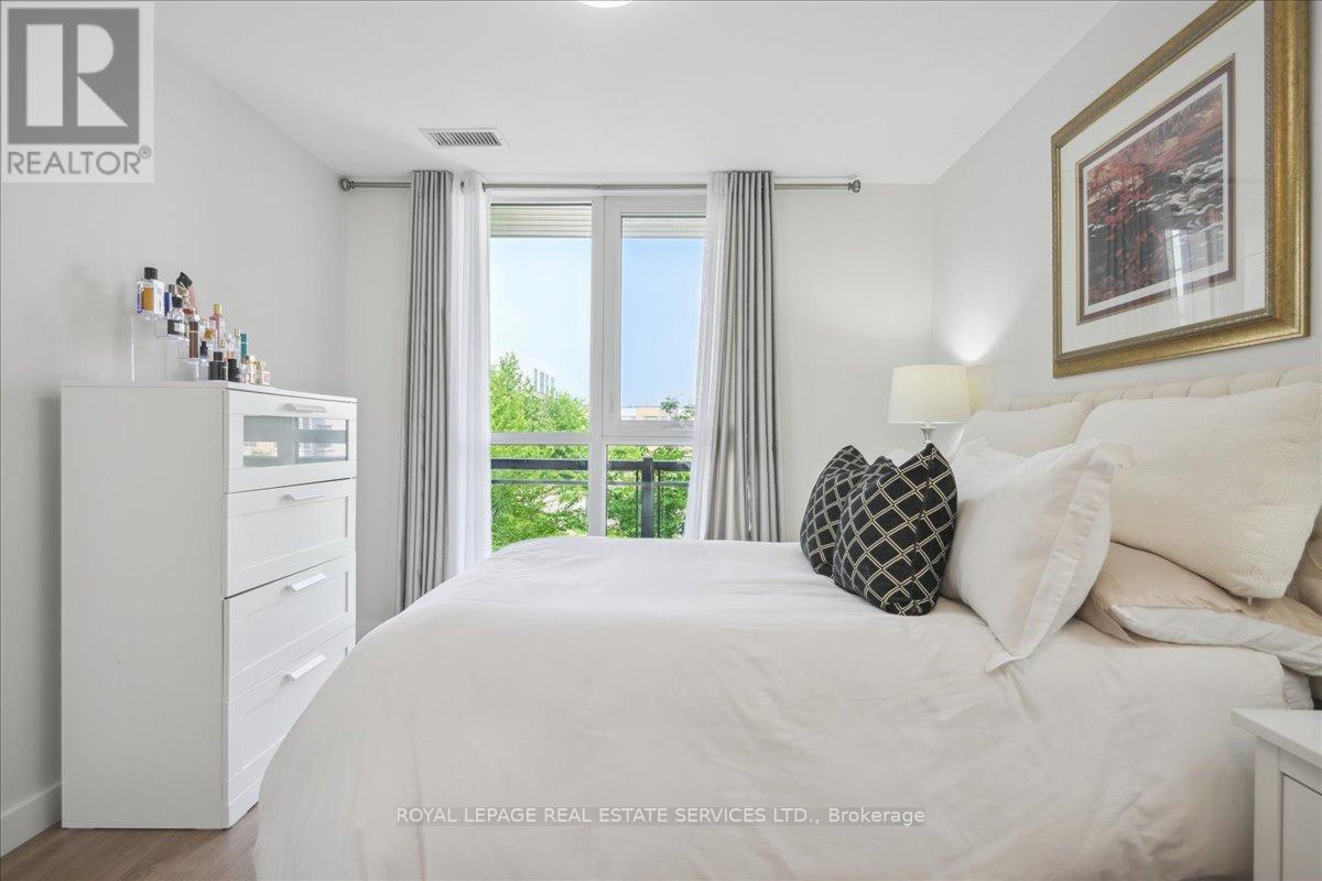 211 - 168 Sabina Drive, Oakville, Ontario  L6H 0W5 - Photo 32 - W12986366