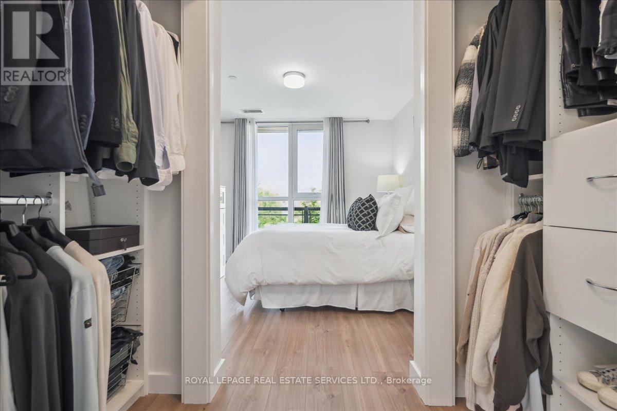 211 - 168 Sabina Drive, Oakville, Ontario  L6H 0W5 - Photo 35 - W12986366