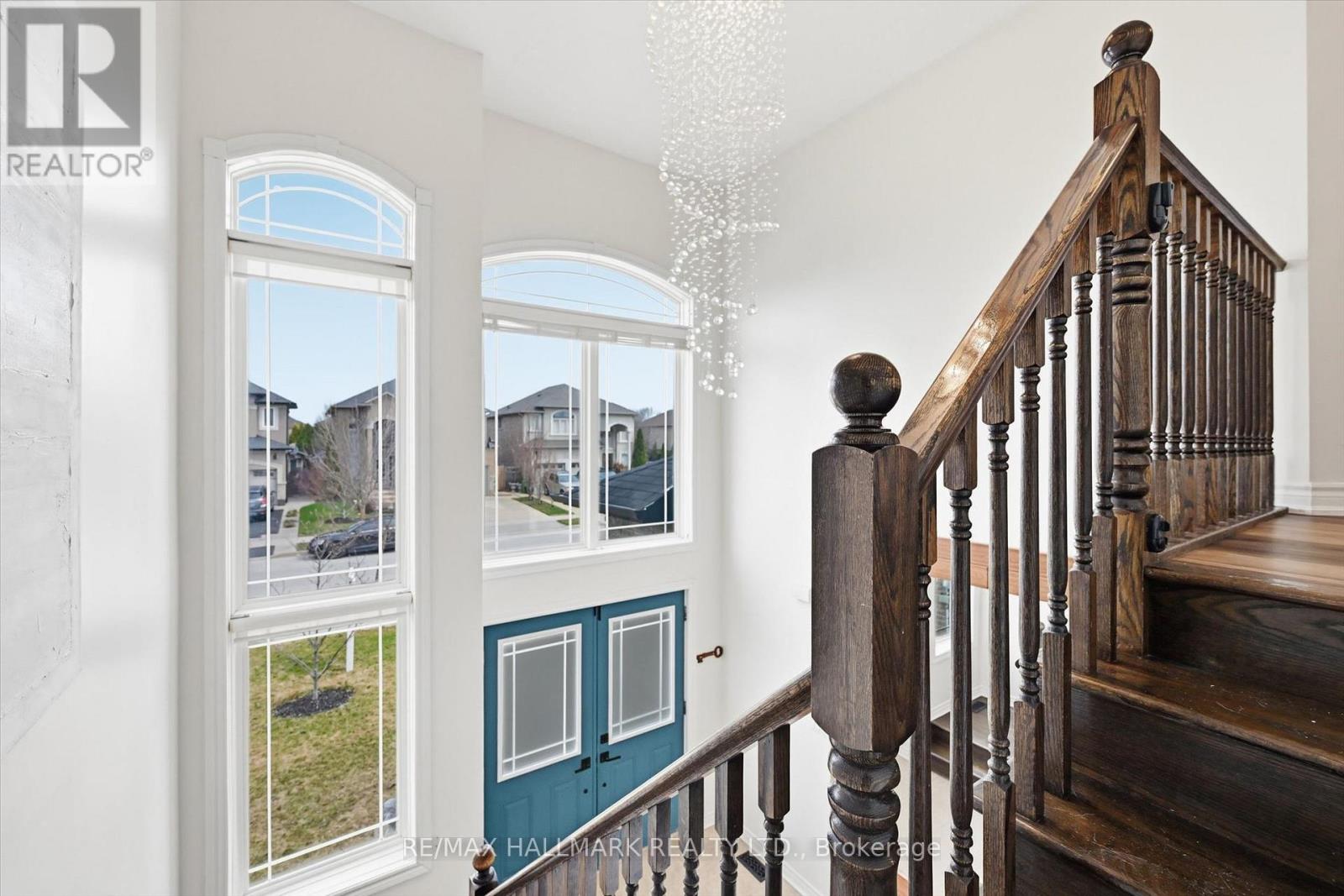 1334 Upper Paradise Road, Hamilton, Ontario  L9B 0C3 - Photo 23 - X12986340