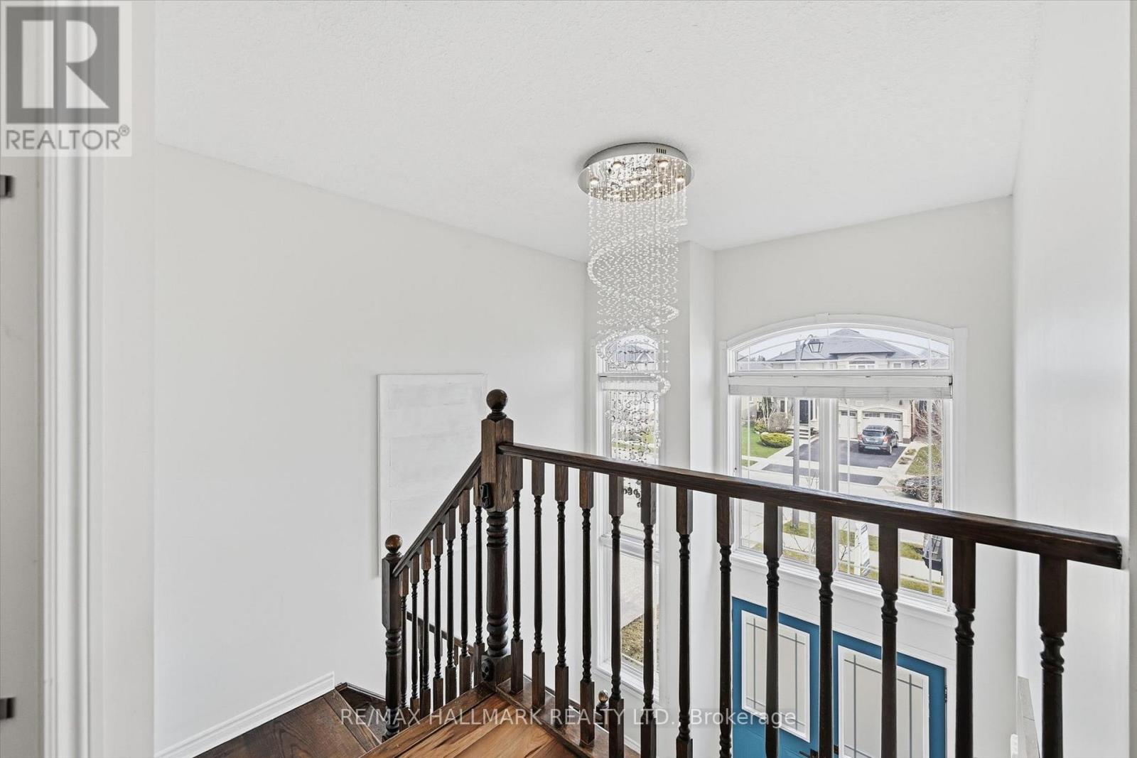 1334 Upper Paradise Road, Hamilton, Ontario  L9B 0C3 - Photo 24 - X12986340