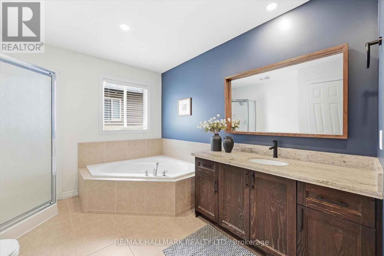 1334 Upper Paradise Road, Hamilton, Ontario  L9B 0C3 - Photo 28 - X12986340