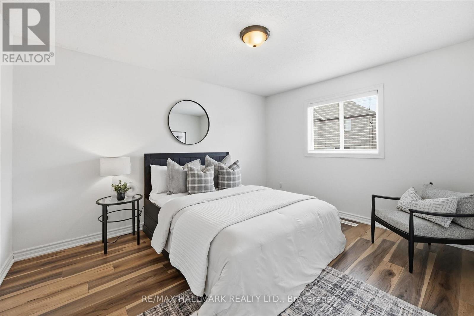 1334 Upper Paradise Road, Hamilton, Ontario  L9B 0C3 - Photo 32 - X12986340