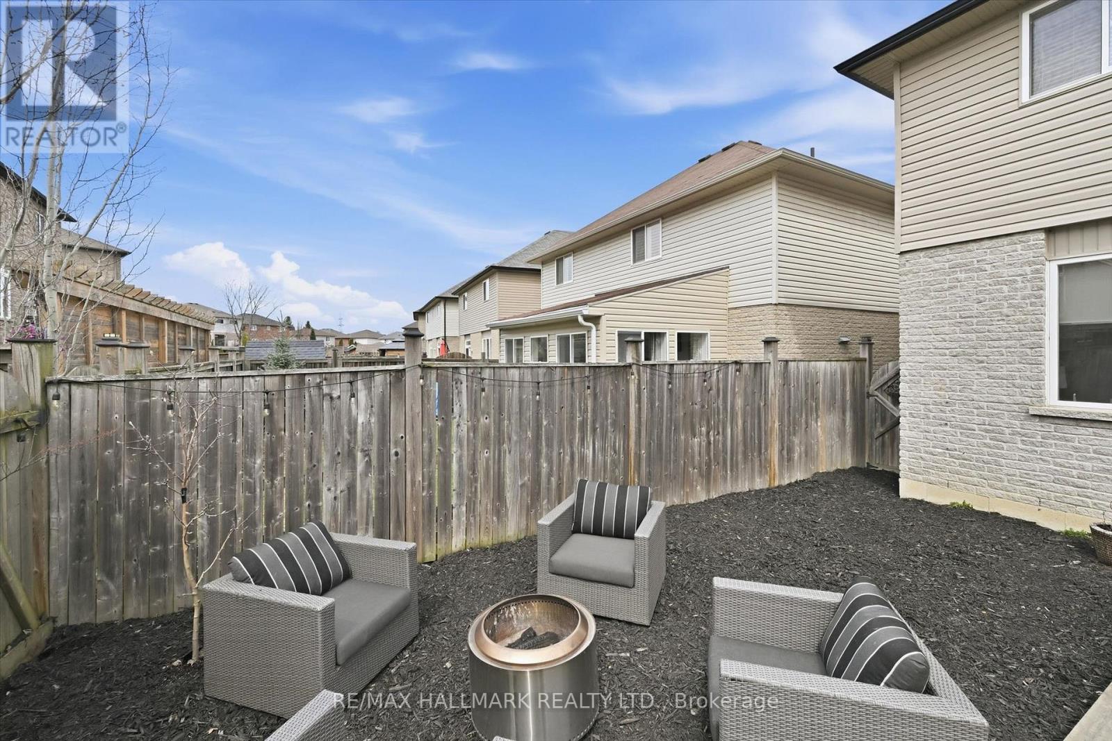 1334 Upper Paradise Road, Hamilton, Ontario  L9B 0C3 - Photo 41 - X12986340