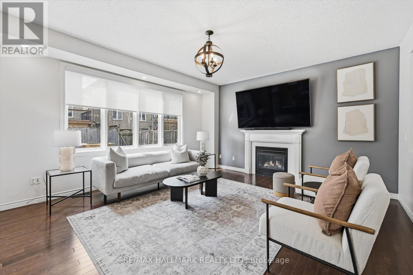 1334 Upper Paradise Road, Hamilton, Ontario  L9B 0C3 - Photo 8 - X12986340