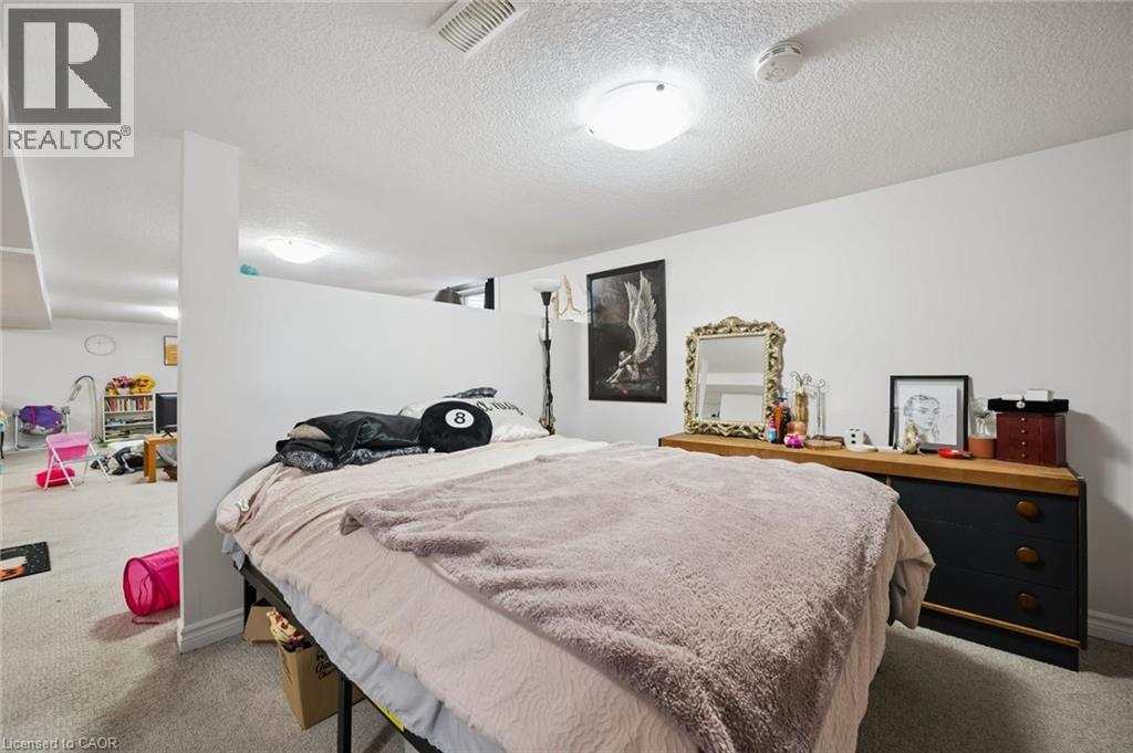 127 Kingswood Drive, Kitchener, Ontario  N2E 1B2 - Photo 30 - 40819013