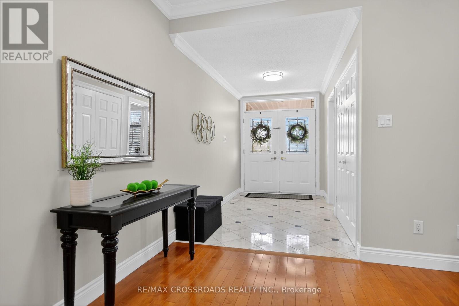 10 Tierney Drive, Ottawa, Ontario  K2J 4W2 - Photo 4 - X12984454