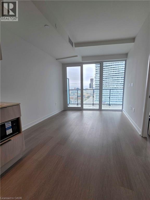 448 Burnhamthorpe Road W Unit# 1306, Mississauga, Ontario  L5B 0R4 - Photo 2 - 40818284