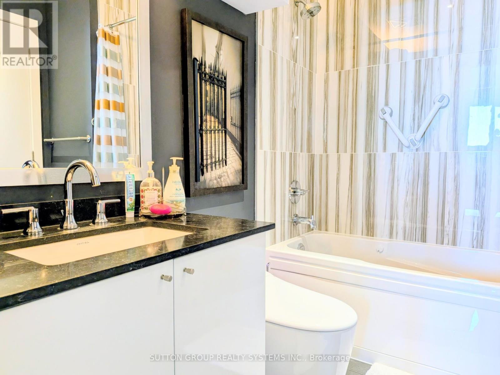 4602 - 3975 Grand Park Drive, Mississauga, Ontario  L5B 0K4 - Photo 12 - W12978130