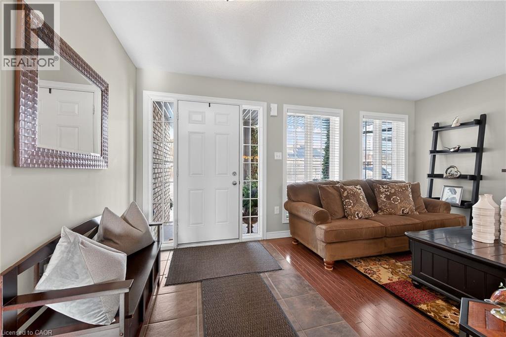 25 Southwood Crescent, Caledonia, Ontario  N3W 0A6 - Photo 4 - 40795886