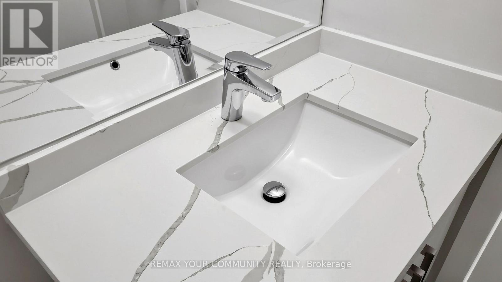 310 - 438 King Street W, Toronto, Ontario  M5V 3T9 - Photo 26 - C12986388