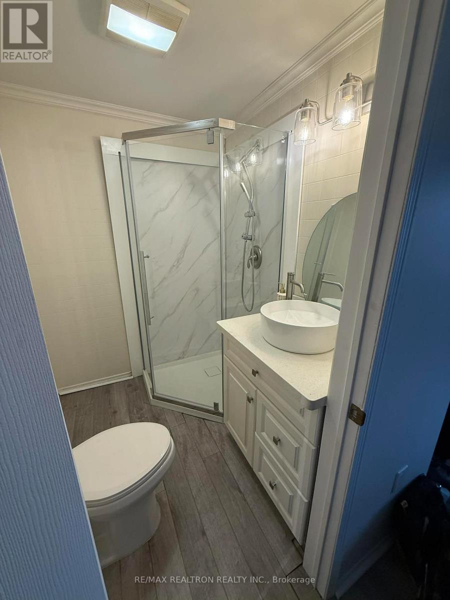 10 Pinecrest Circle, Innisfil, Ontario  L0L 1L0 - Photo 22 - N12956708