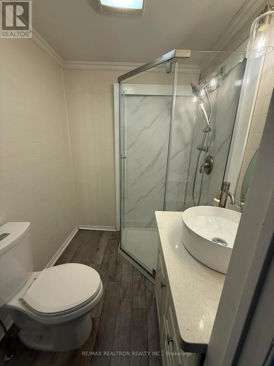 10 Pinecrest Circle, Innisfil, Ontario  L0L 1L0 - Photo 23 - N12956708