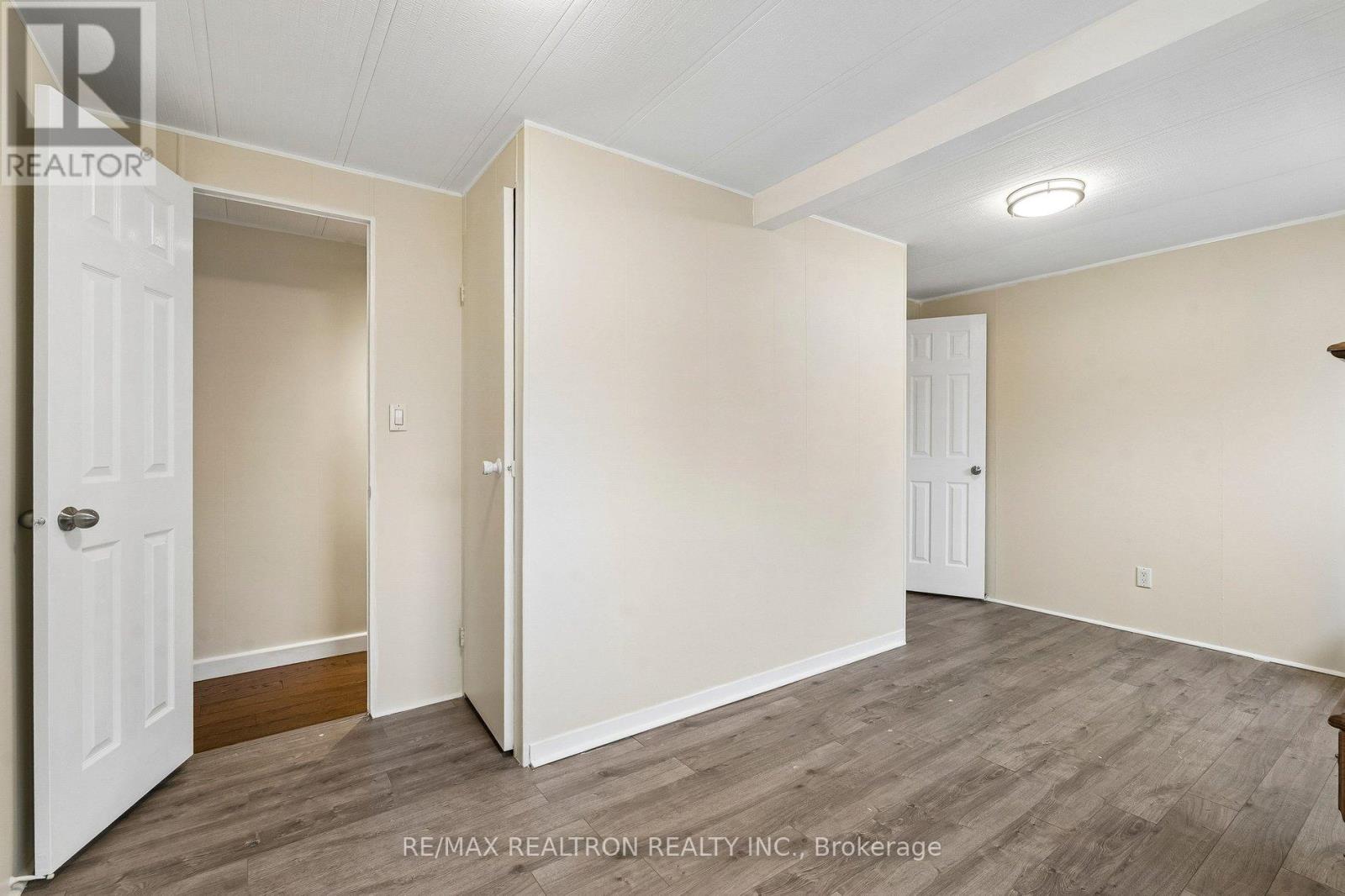 10 Pinecrest Circle, Innisfil, Ontario  L0L 1L0 - Photo 32 - N12956708