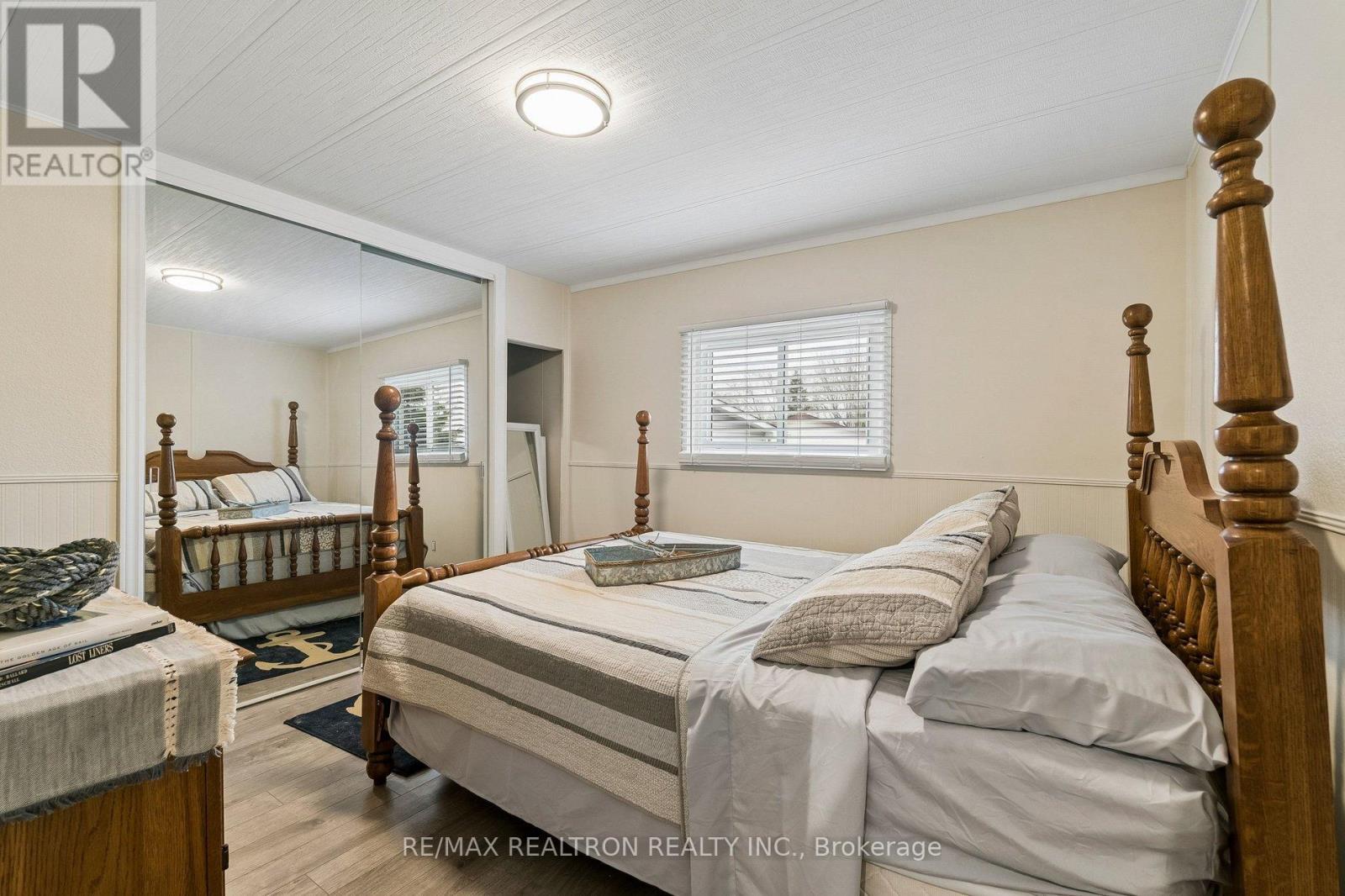 10 Pinecrest Circle, Innisfil, Ontario  L0L 1L0 - Photo 28 - N12956708