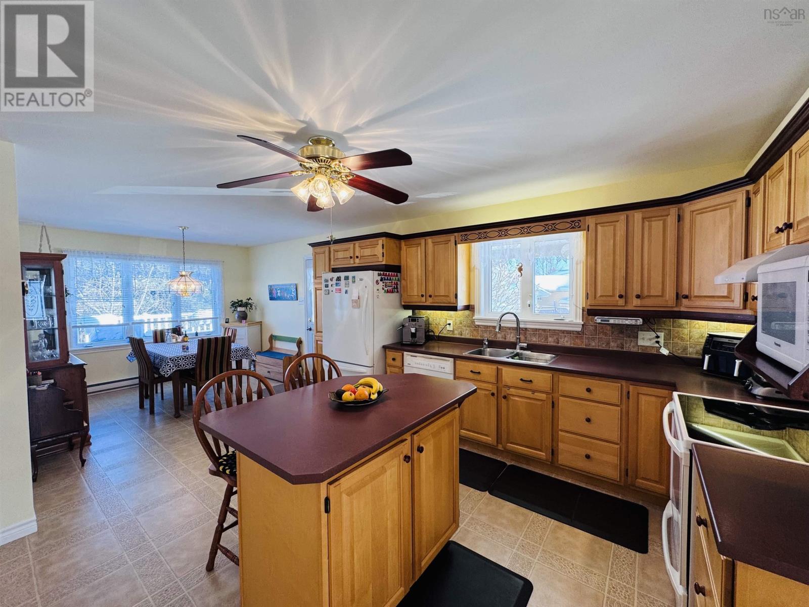 27 Wellington Court, Truro, Nova Scotia  B2N 6M9 - Photo 14 - 202602835