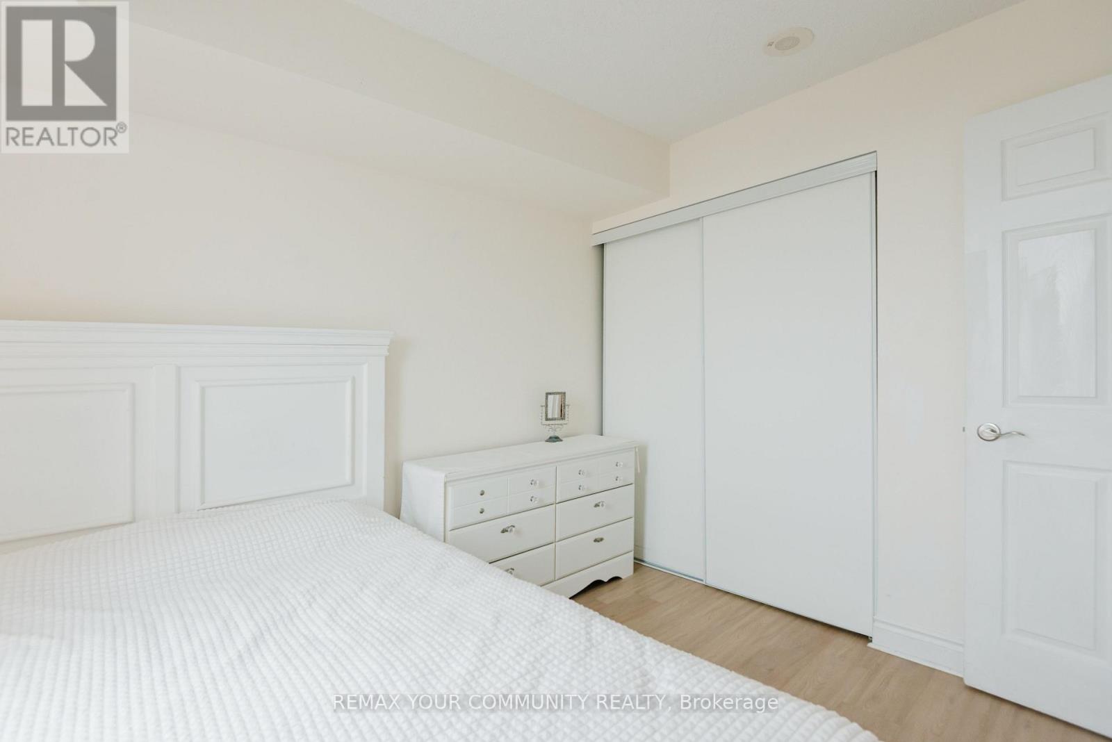 2510 - 15 Greenview Avenue, Toronto, Ontario  M2M 4M7 - Photo 15 - C12984810