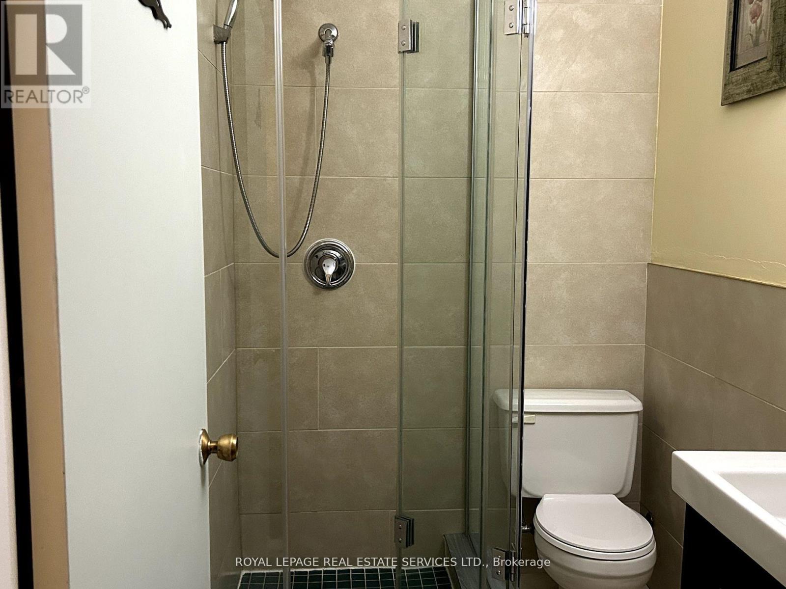 Ground Floor - 178 Morningside Avenue, Toronto, Ontario  M6S 1E3 - Photo 40 - W12985588