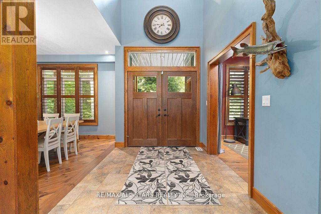 8 Harmonious Drive, Kawartha Lakes, Ontario  K0M 1N0 - Photo 7 - X12867954